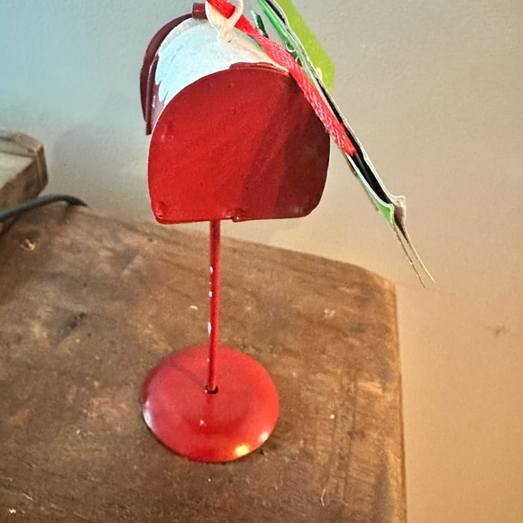 Mailbox letters to Santa Christmas tree ornament NWT - Picture 4 of 4